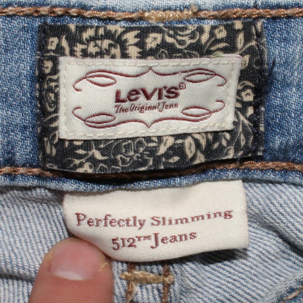 Levis Perfectly Slimming 512 Jeans Blue Wash